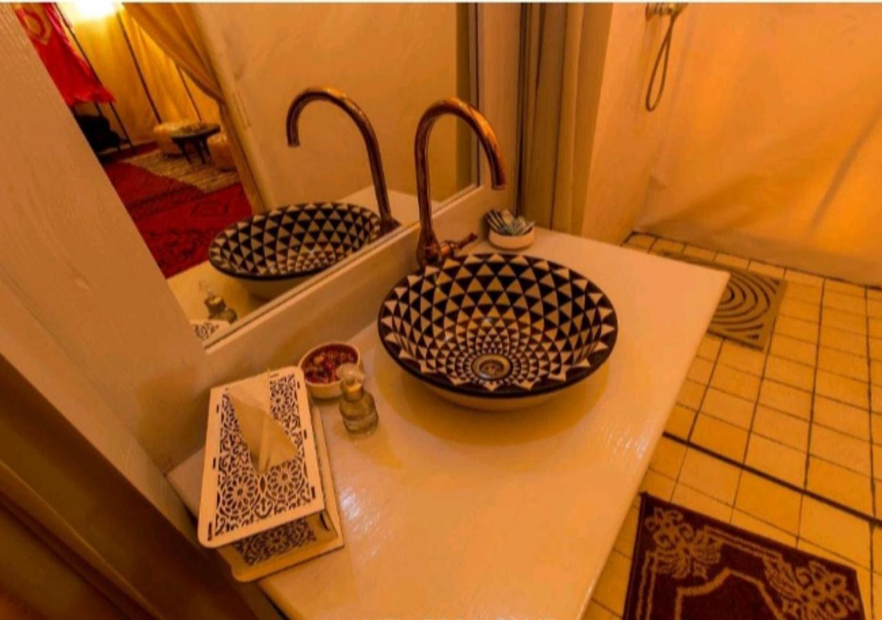 Sahara Luxury Desert Camp Мерзуга Экстерьер фото