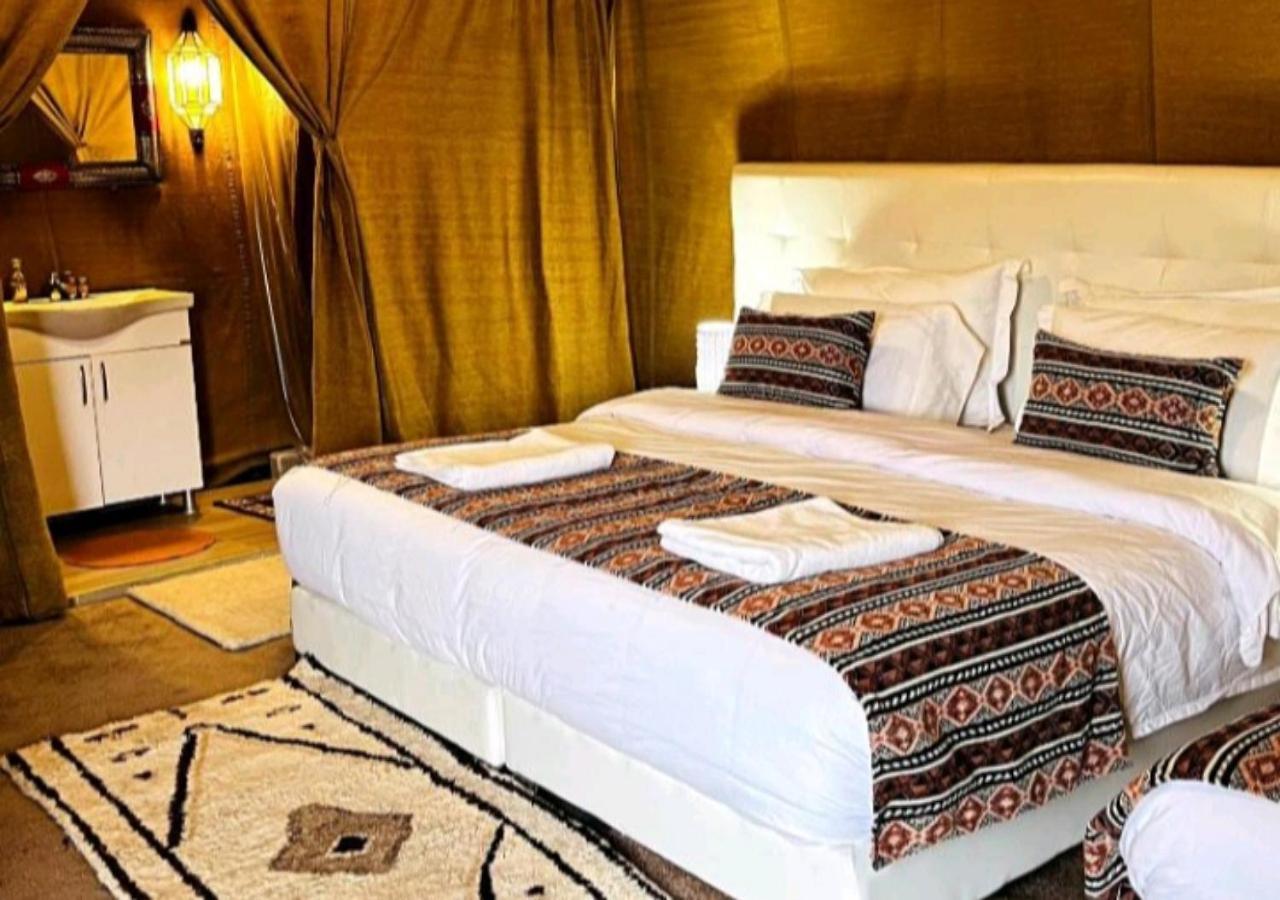 Sahara Luxury Desert Camp Мерзуга Экстерьер фото